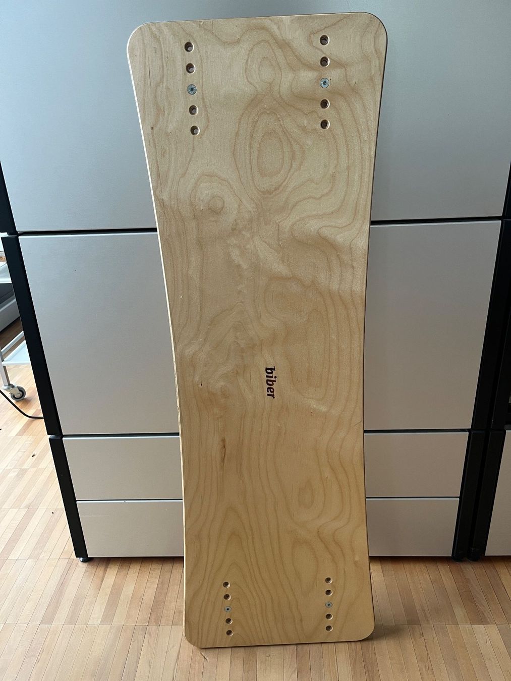 Hometrainer: Biber Balanceboard. Buche. Ca 100x30 cm. – Usato da Zürich venduto da Finestrat 1