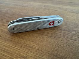 Victorinox 79 Militärmesser Taschenmesser