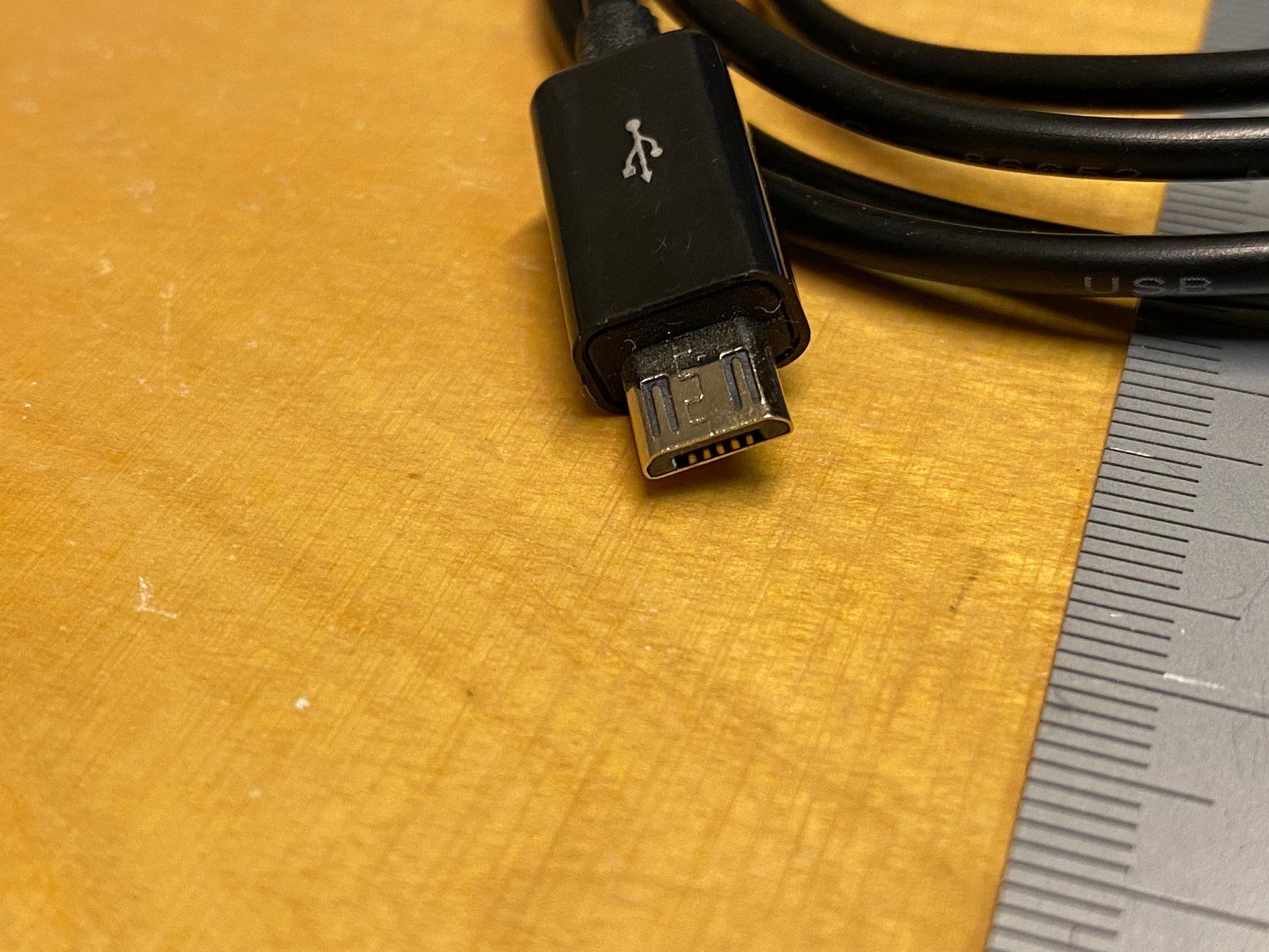 Kabel: USB Kabel - Micro USB - Funktioniert einwandfrei - Top! – Gebraucht aus St.Gallen von kingsamas 3