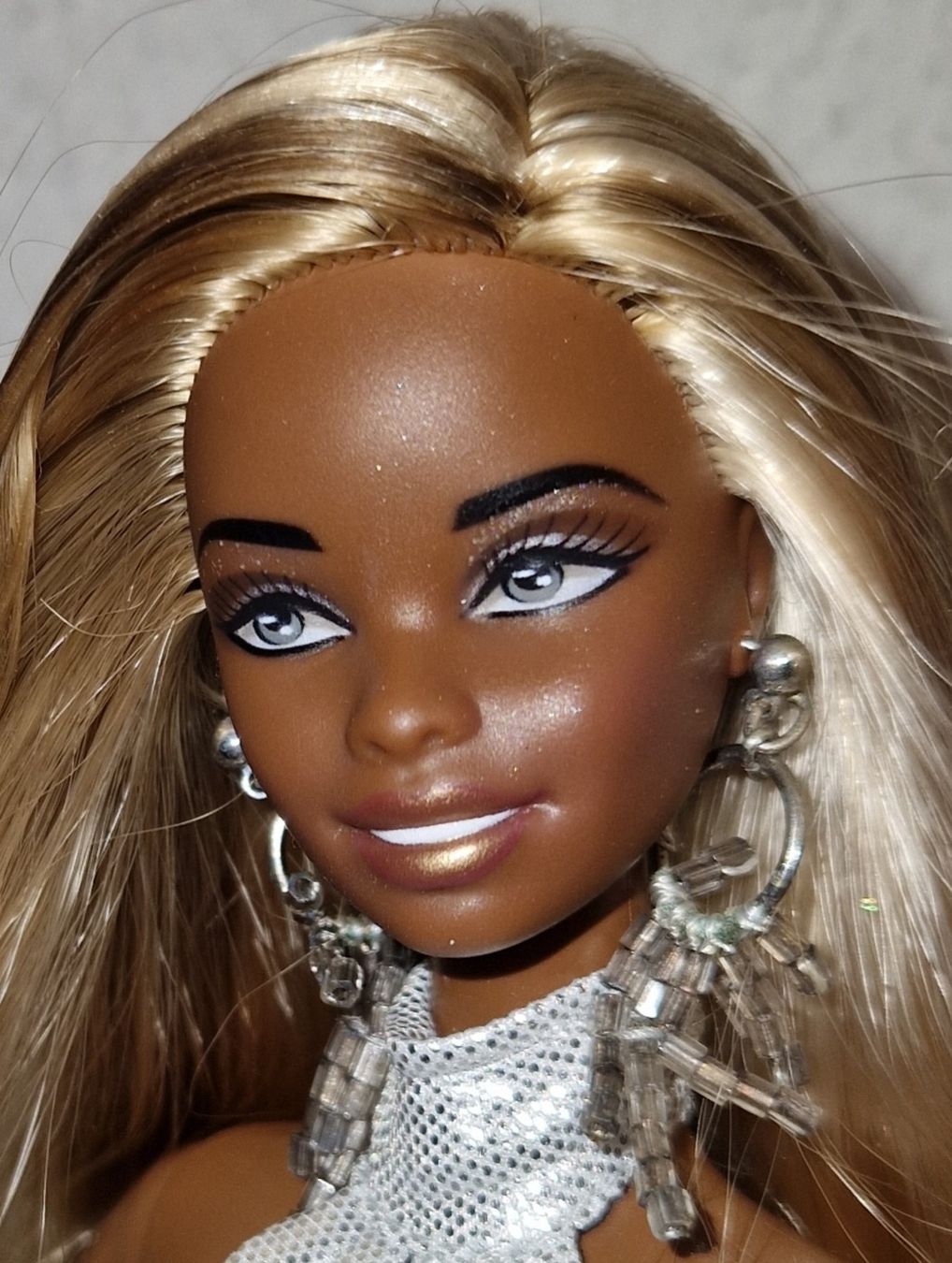 Statuette: Barbie Puppe Diva Gone Platinum AA 2001 – Nuovo (secondo la descrizione) da Büsserach venduto da Syd2000 2