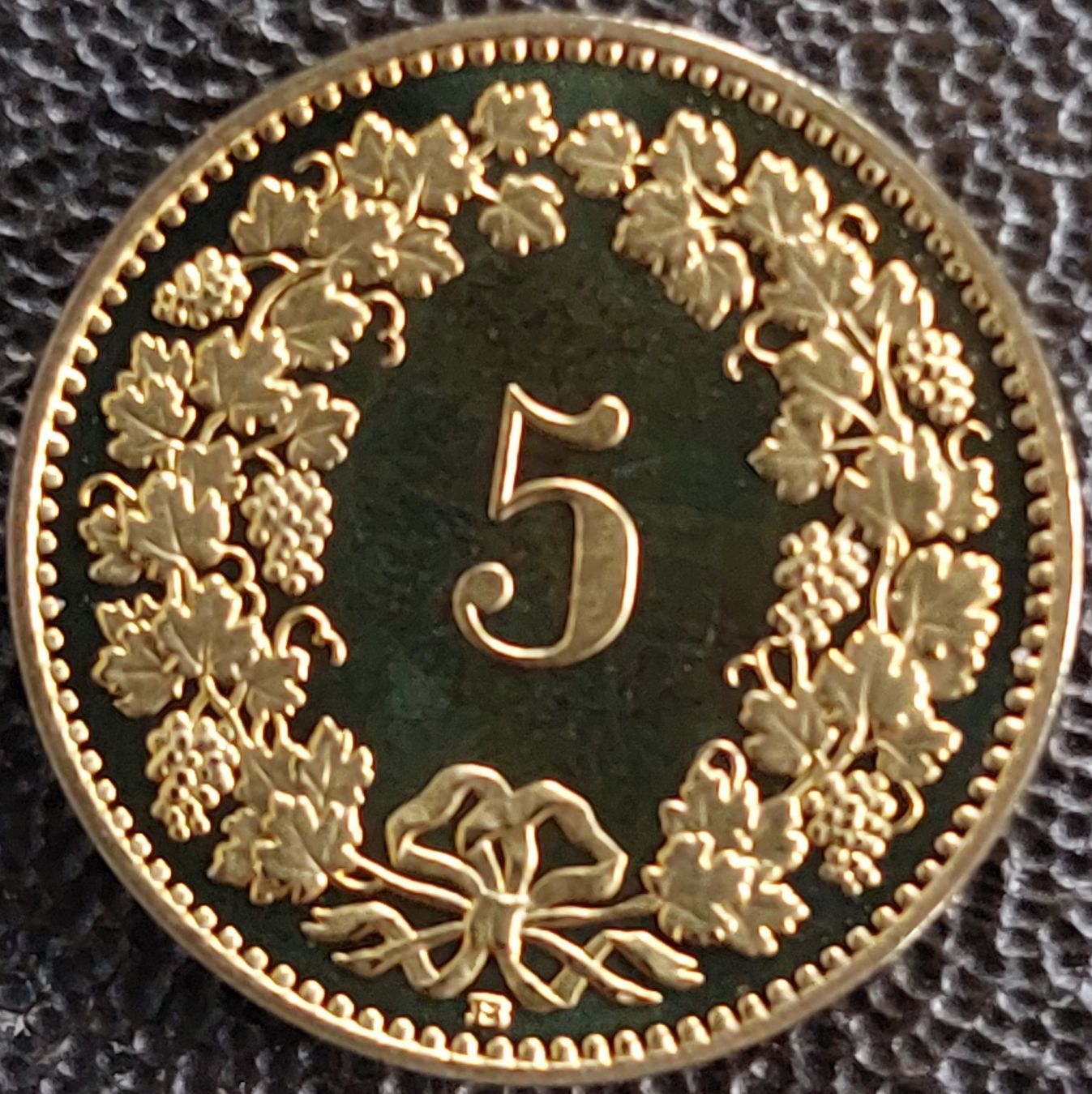 Tutti le monete: 5 Rappen 2012 stgl. / aus Münzsatz – Nuovo (secondo la descrizione) da Arch venduto da coinsandmore 1