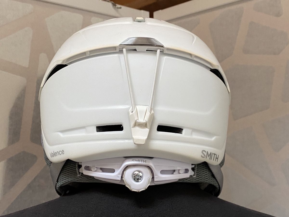 Smith Optic Caschi: Great white SMITH ski helmet. 55-59cms – Usato da Grund b. Gstaad venduto da PlageNeige 2