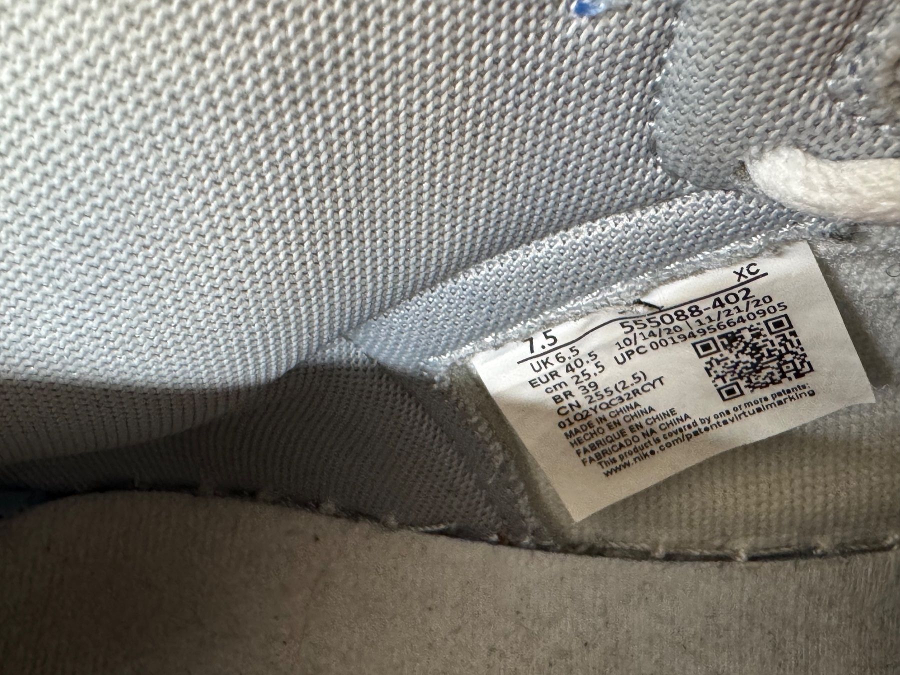 Jordan Scarpe da donna: Air Jordan 1 Retro High "Hyper Royal" – Nuovo (secondo la descrizione) da Zürich venduto da llor.dell 6