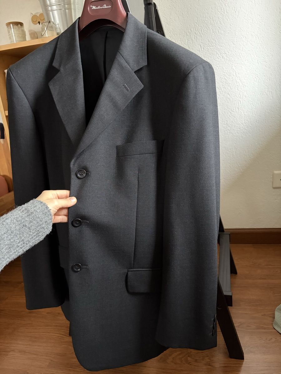 Giacche: Veston noir élégant, taille 50 – Nuovo (secondo la descrizione) da Villars-sur-Glâne venduto da mel_6q5w 1