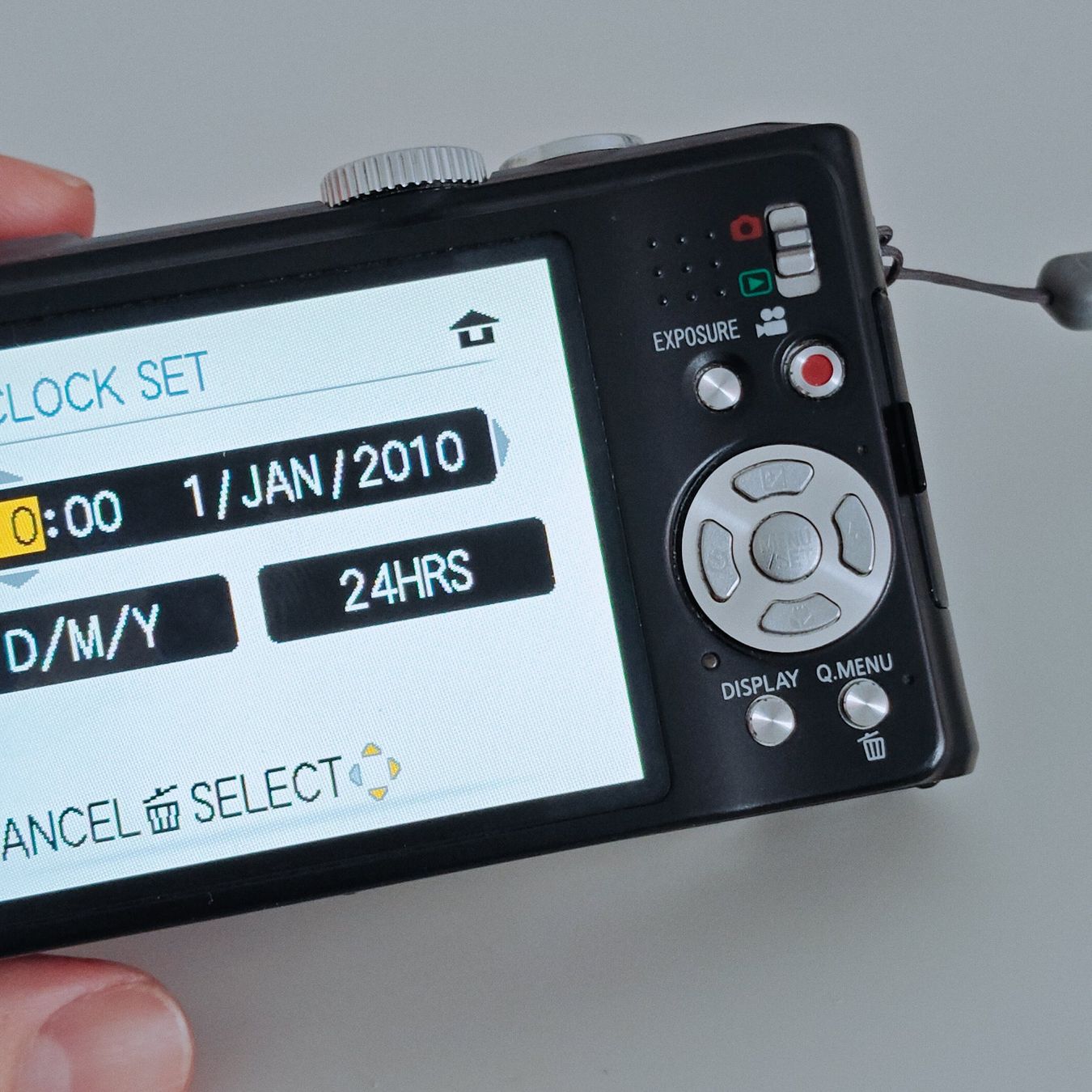 Panasonic Appareil photo: LESEN: Panasonic DMC-TZ10 Kamera – Défectueux à Thörishaus par vintagger 2