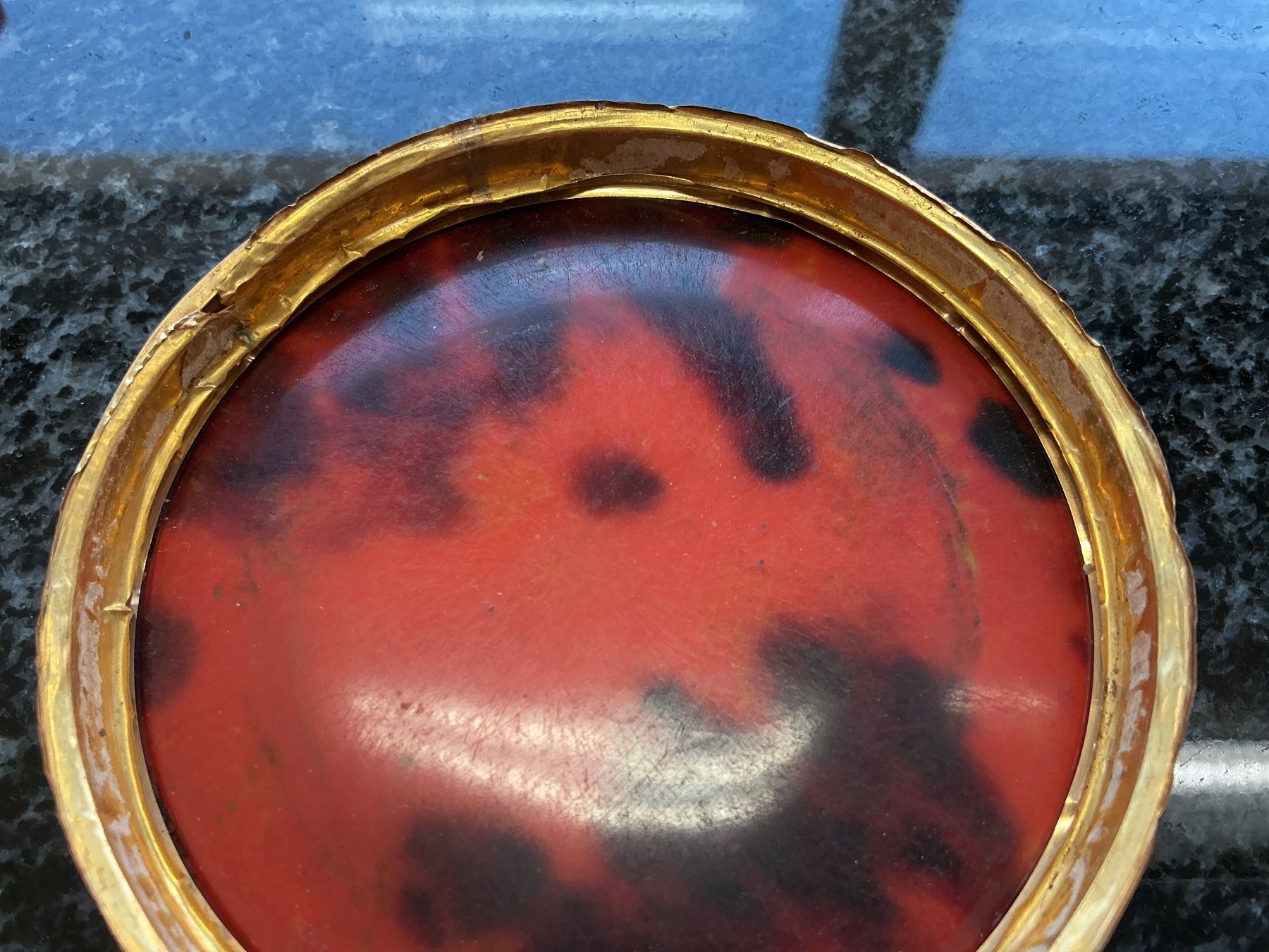 Tutte le decorazioni: Antike Zierdose mit Mutter und Kind Bild – Usato da Bern venduto da vielerart 4