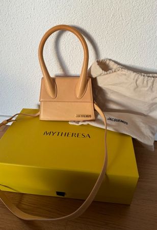 Jacquemus Le Chiquito Moyen Handtasche