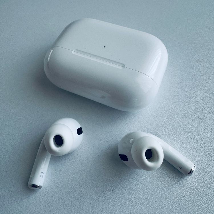 Apple Kopfhörer: Original Apple AirPods Pro 1 Gen. MagSafe Lightning C Kabel – Gebraucht aus Basel von MY.AIRPODS.SHOP 8
