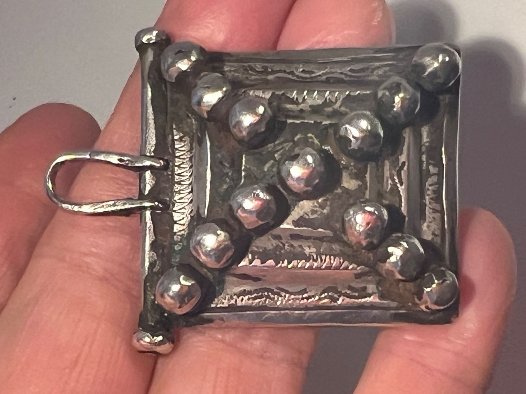 Ciondoli: Ancien pendentif argent, pyramidal, touaregP – Usato da Genève venduto da DELIRBEADS 6