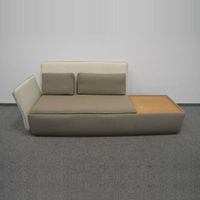 Casala Palau Stream Lounge Sofa Ablage rechts Armlehne Beige
