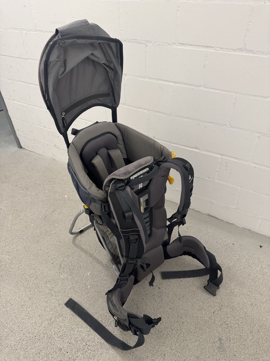 Deuter Marsupi portabebè: Deuter Kinder Kraxe – Usato da Herisau venduto da ila_n5xc 1