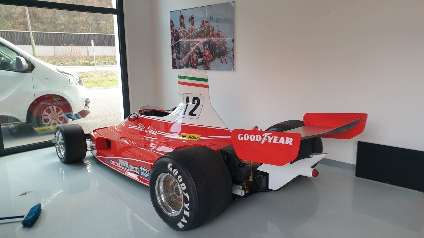 Giocattoli: Ferrari F312T  Lauda / Regazzoni Replica – Nuovo (secondo la descrizione) da Lumino venduto da DEMRacingSimulators 1