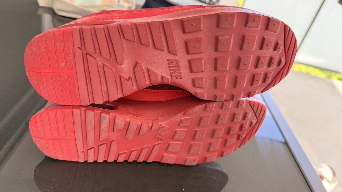 Nike Scarpe da donna: Nike Air Max Thea, rouge, taille 39 – Usato da Biel/Bienne venduto da Cefamily 3
