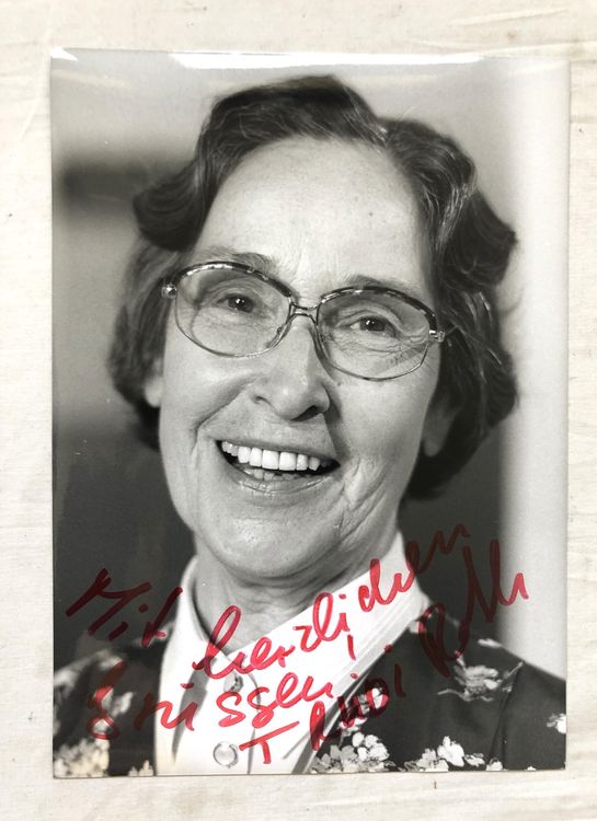 Orig. Autogramm - TRUDI ROTH (1930-2016) (Gebraucht) in Schaffhausen ...