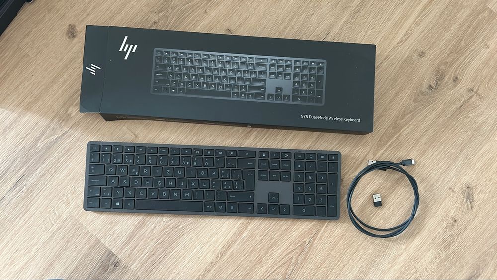 HP Tastatur 975 Dual-Mode Wireless Keyboard | Kaufen auf Ricardo