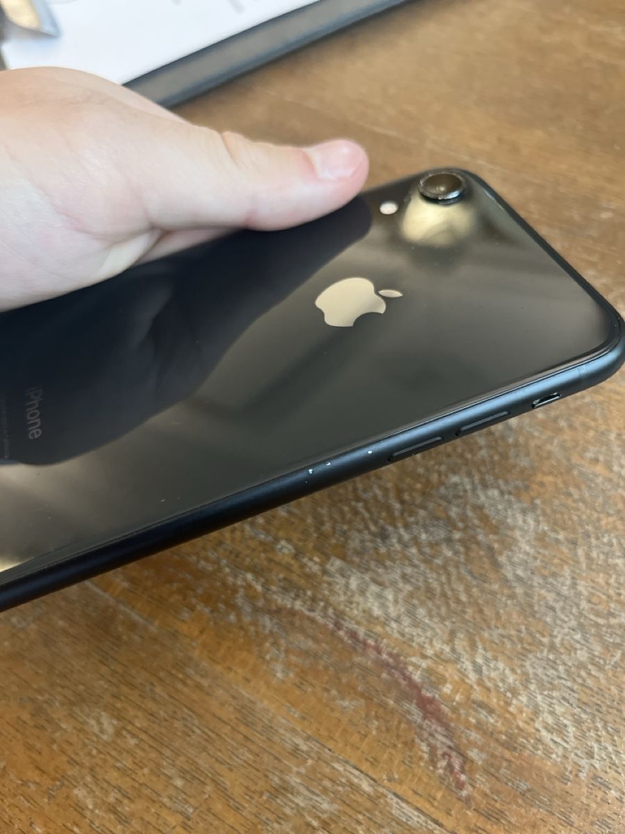 Apple Portables: iPhone XR noir 64Go – D'occasion à Porrentruy par Owen01 3