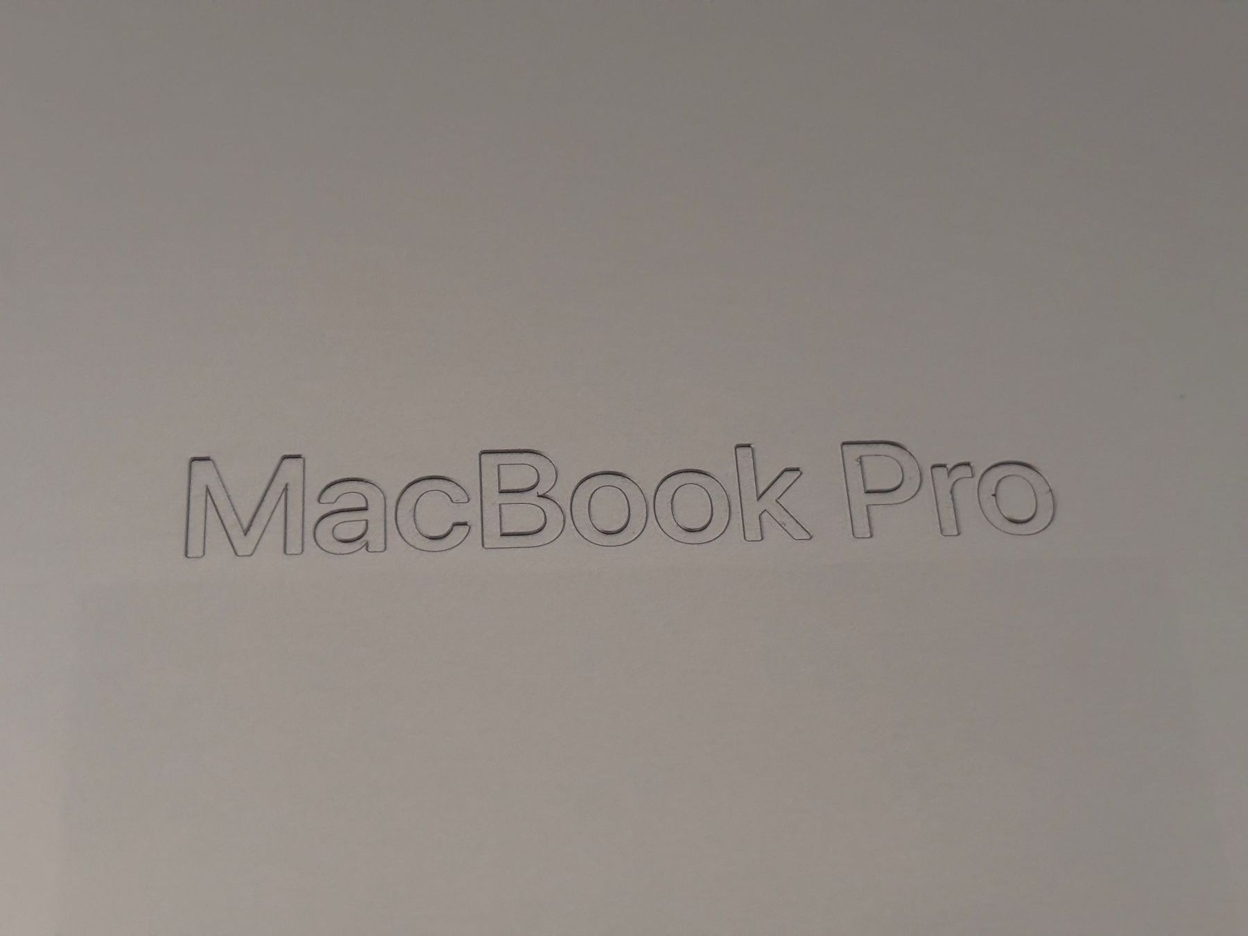 Apple Portables: Apple MacBook Pro 16" , 2021 – D'occasion à Sursee par new_6hny 8