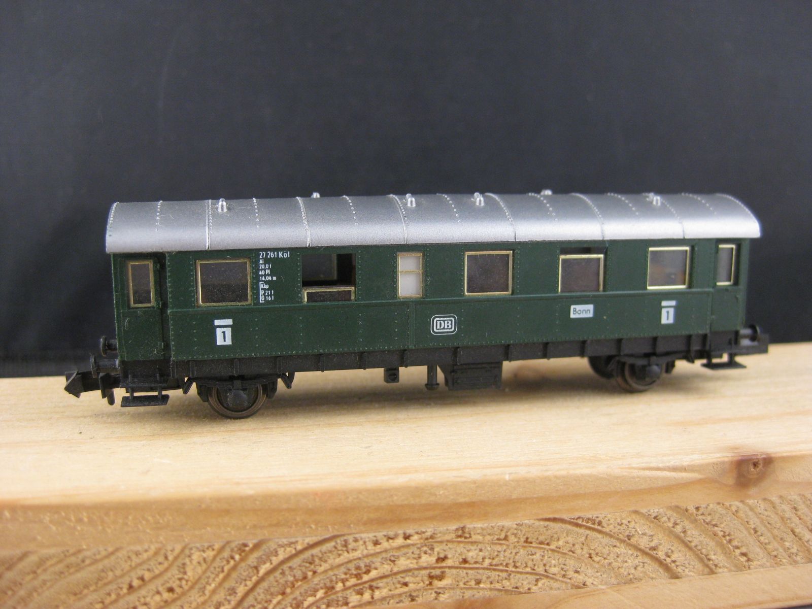 Fleischmann Modelleisenbahnen: Fleischmann DB Personenwagen – Gebraucht aus Malters von Marosko