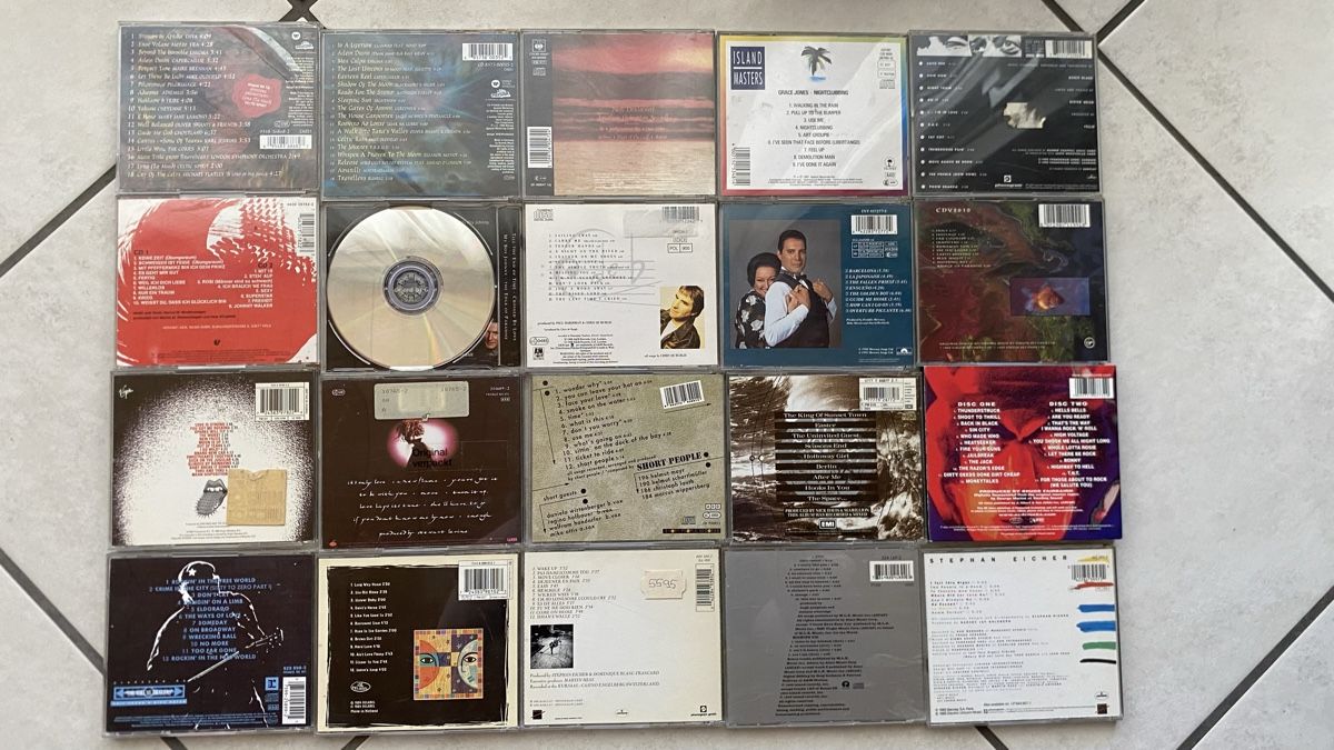 CDs: CD Sammlung - Neil Young, Freddy Mercury, JJCale… – Gebraucht aus Inden von Delocepe 1