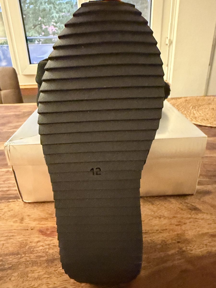 Scarpe da uomo: Yeezy BL - 01 – Nuovo e nell'imballaggio originale da Baar venduto da igsta 6