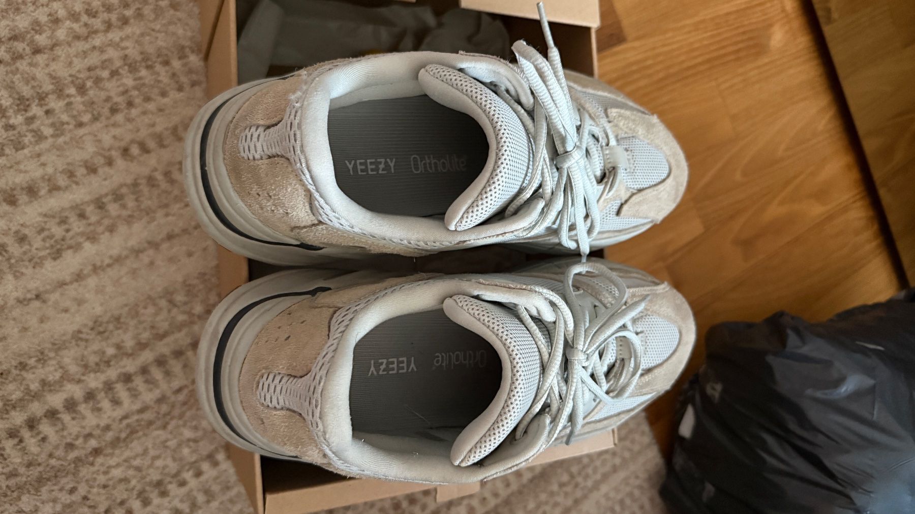 Adidas Scarpe da uomo: yeezy 700 salt 44 – Usato da Horgen venduto da Aron.zh 4