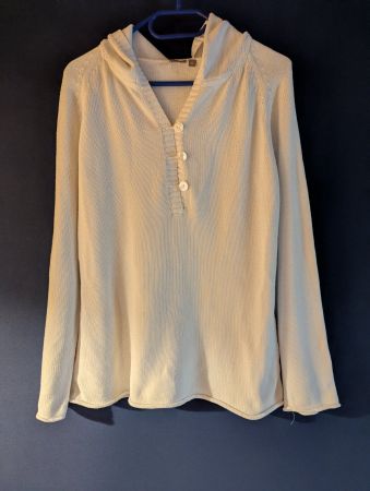 Strickpullover Kapuzenpullover Perlmuttknöpfe beige Gr. M/42