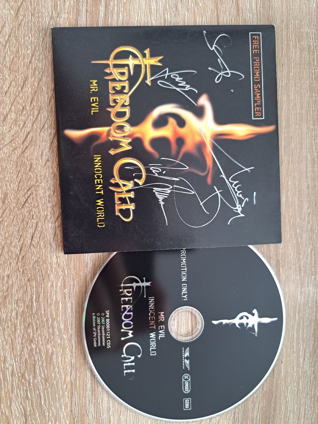 CD: Freedom Call - CD signé dédicacé – Usato da Sierre venduto da ronhextall
