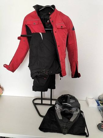 Motorradfahrerin Bekleidung