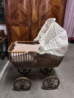 Antiker Puppenwagen Kinderwagen Stubenwagen vermutlich 1900!