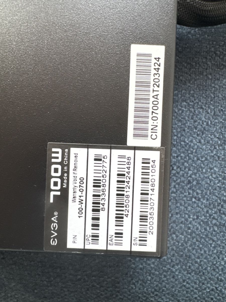 PCs: Netzteil  EVGA 700W 80 Plus – Gebraucht aus Basel von Spcmn 3