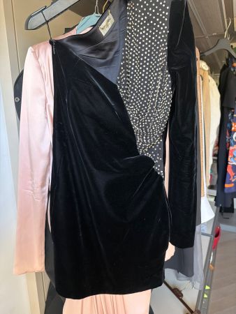 Saint Laurent Kleid Samt schwarz mit Steinen besetzt