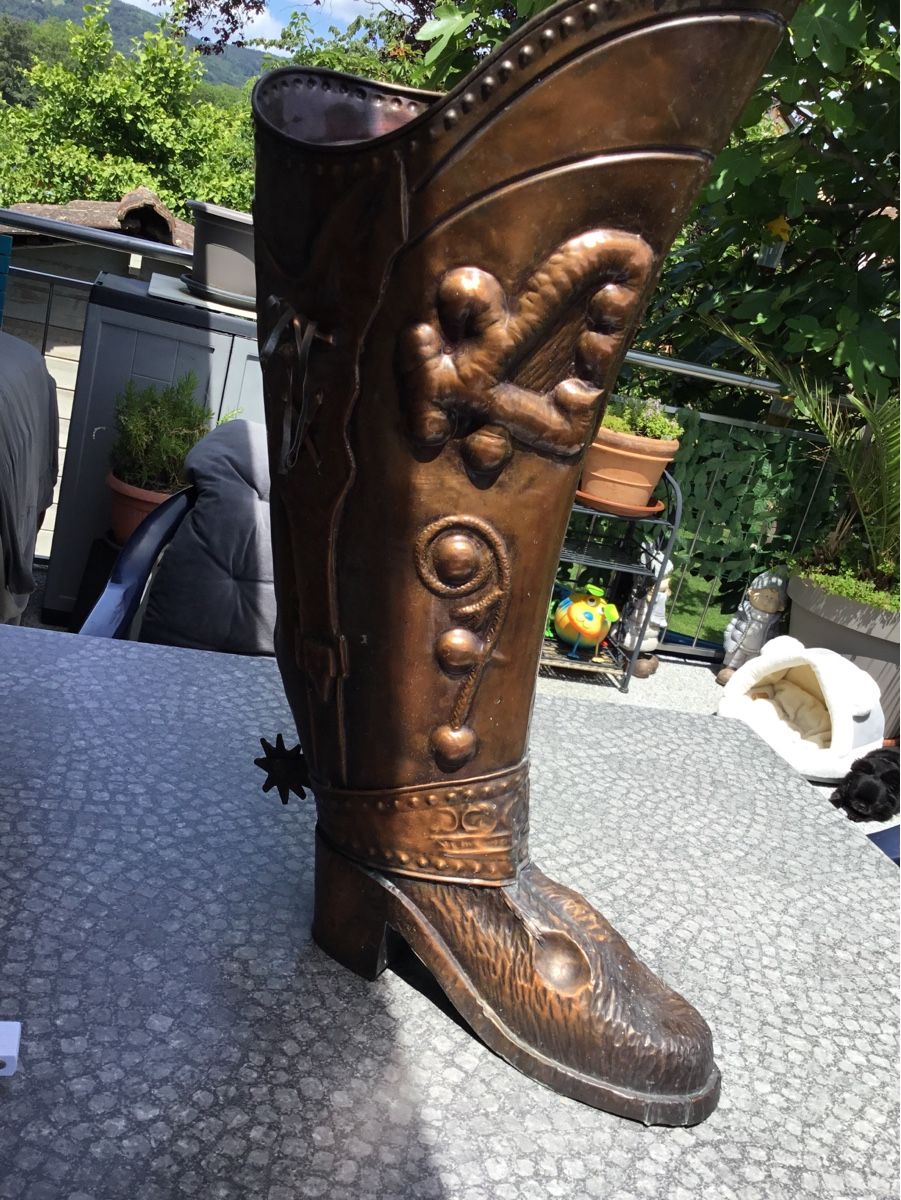 Scarpe da uomo: Cuivre grande botte – Usato da Bursinel venduto da SeveralLives
