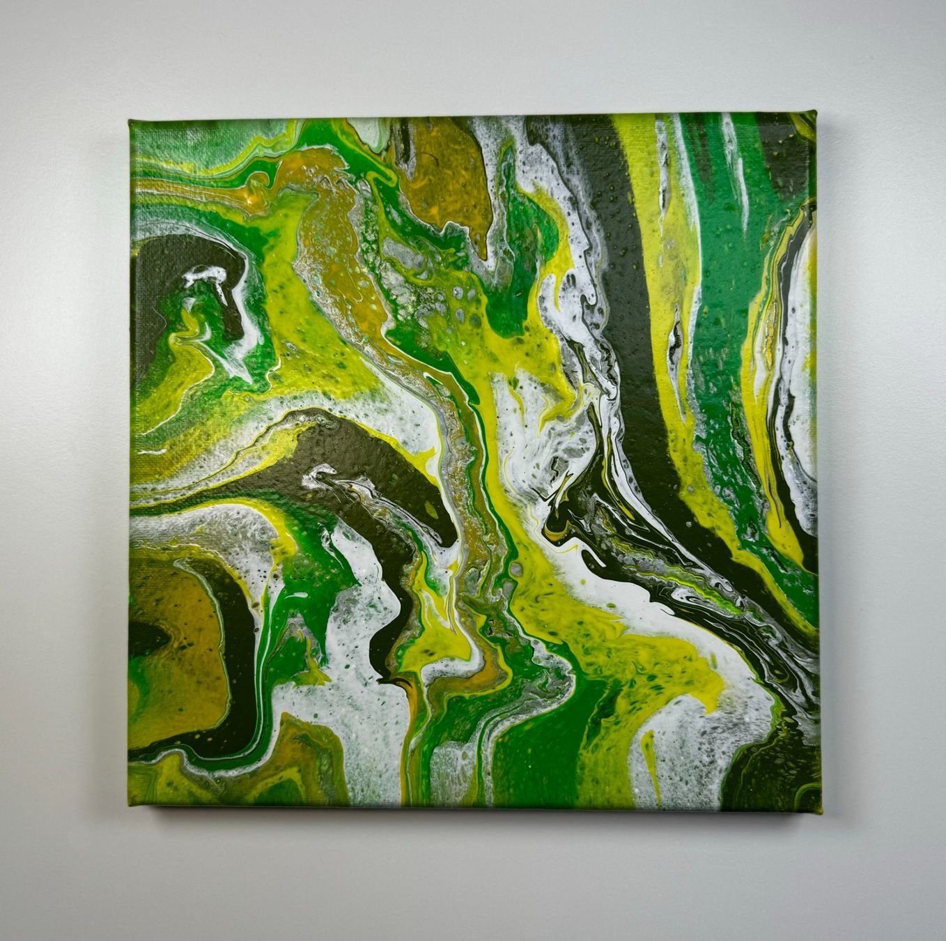 Dipinti: Acryl-Flüssigmalerei, quadratisch – Usato da Schlieren venduto da MayaSheng1983