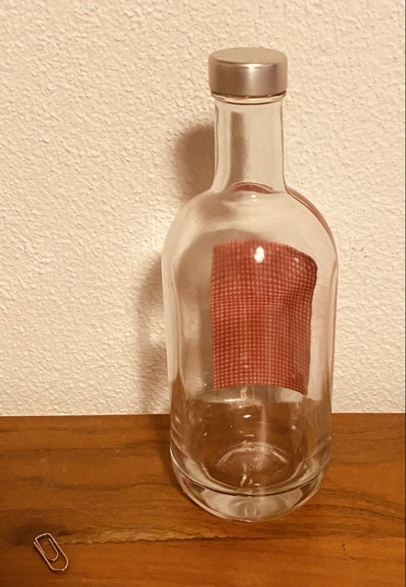Altro in Stoviglie & Bicchieri: Edle Glasflasche von SWISS. Neu. – Nuovo (secondo la descrizione) da Zürich venduto da ToHo 2