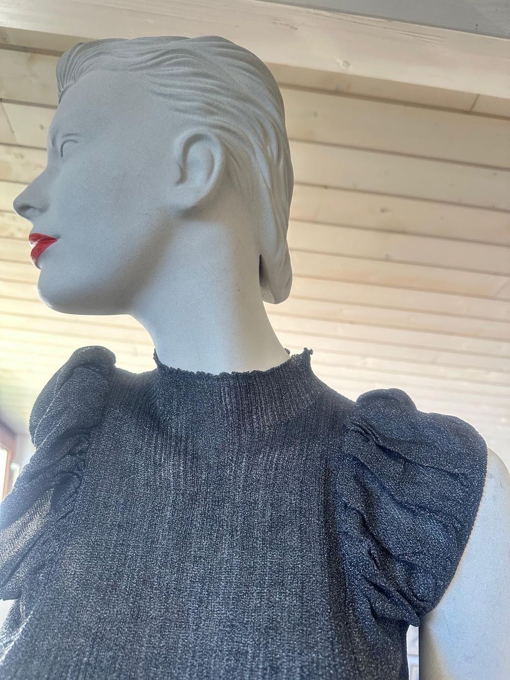 Camicette: Schöne Bluse von MANÔSQUE – Usato da Neuhausen venduto da Lechasseur 6