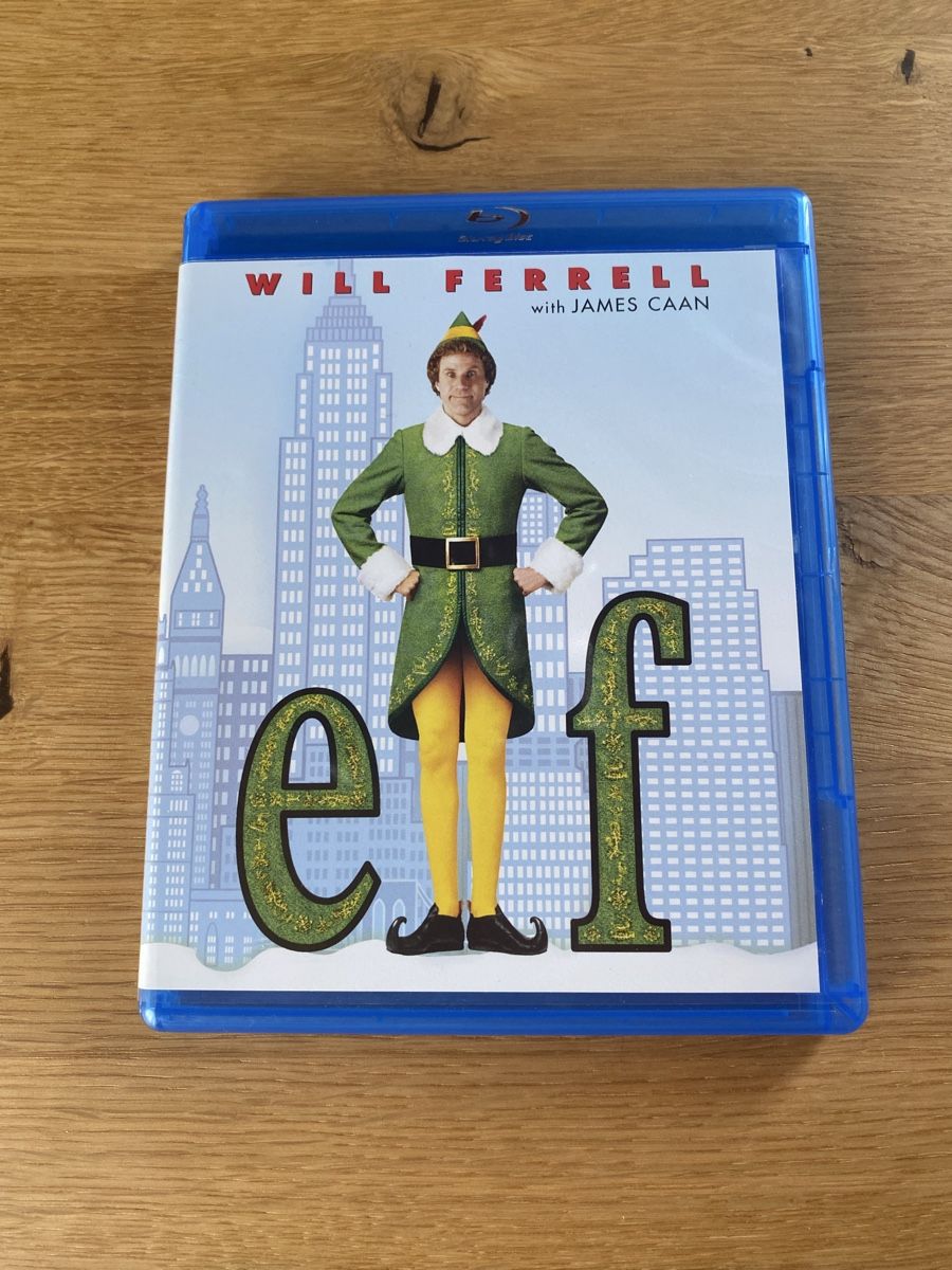 Tous les DVDs: Elf / Bluray / UK Version ENGLISCH / mit Will Ferrell – D'occasion à Herzogenbuchsee par Christen3