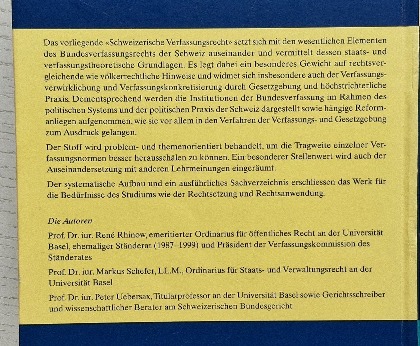 Bücher: Schweizerisches Verfassungsrecht (2016) – Gebraucht aus Bern von Mattthias 1