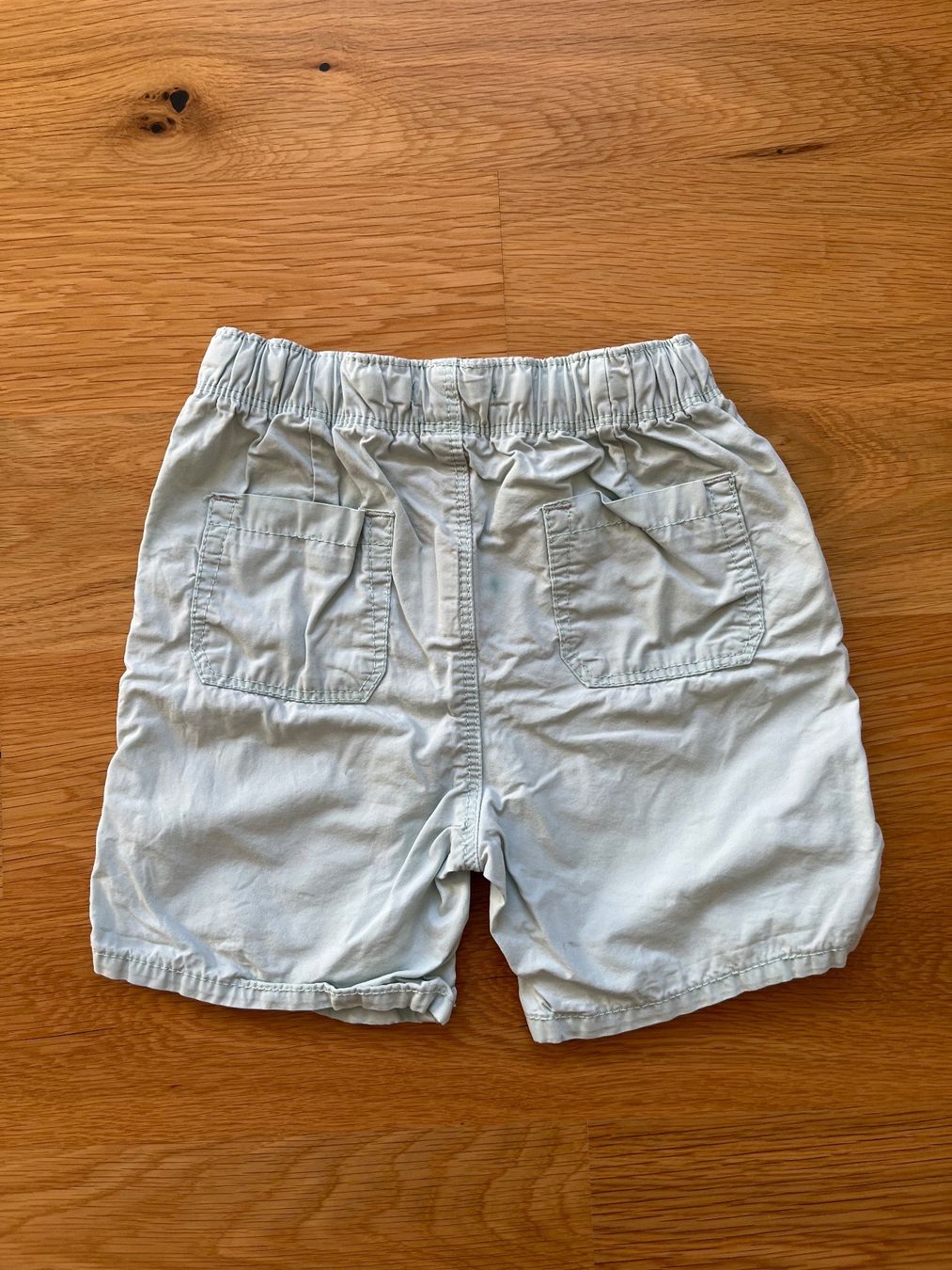 Pantaloni: Kinder Okaïdi Short, Gr. 86 – Usato da Interlaken venduto da fbnscl 1