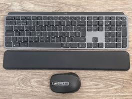Logitech MX Keys Tastatur und Maus