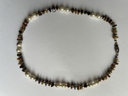 Vintage necklace natural stones