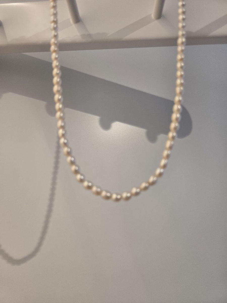 Ketten: Modeschmuck (Perlen-Stil) – Gebraucht aus Birrhard von kristiii 2