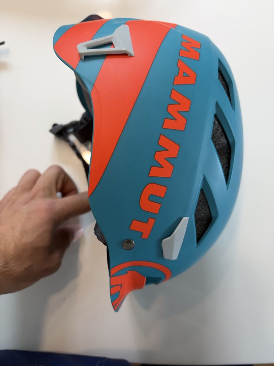 Casques: Kletterhelm – D'occasion à St. Gallen par lei_529d
