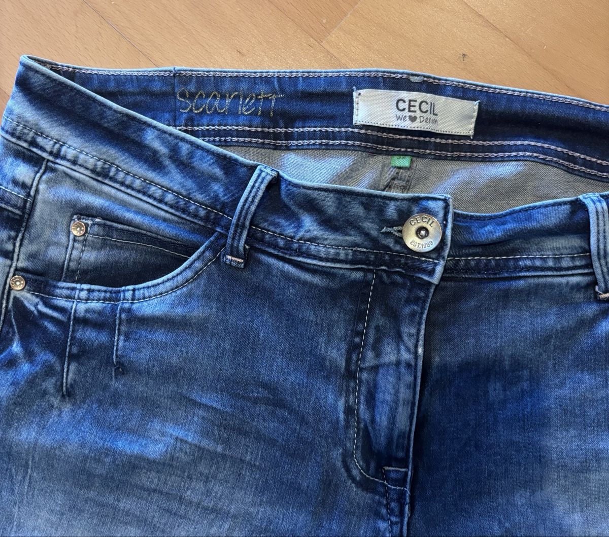 Cecil Jeans: Cecil Scarlett Jeans Gr. 32 – Gebraucht aus Bonstetten von swiss_diver 2