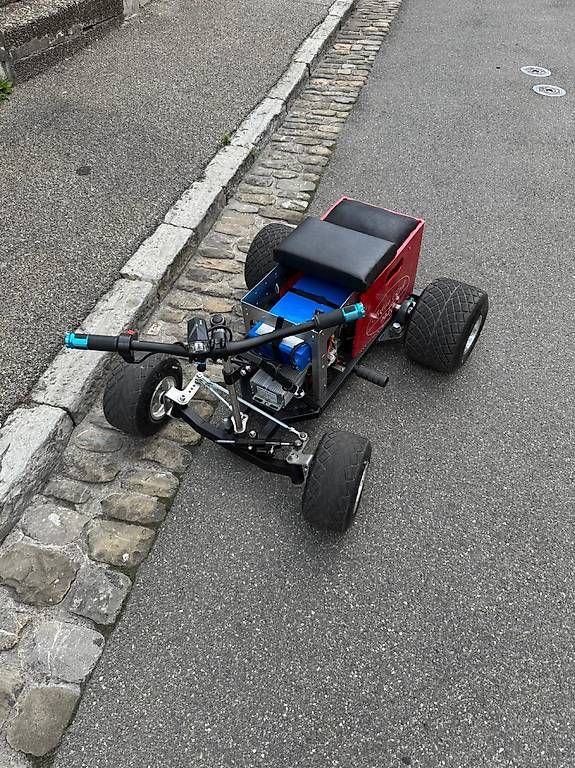 Mini Quad: Kleiner E-Go-Kart - EQuad – Usato da Bern venduto da Patruuna 1