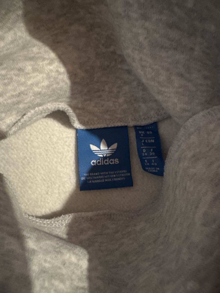 Adidas Maglioni & Felpe: Adidas Pullover Gr. 34 Grau einf. Brustweite 56cm – Usato da St.Gallen venduto da maierm01 2
