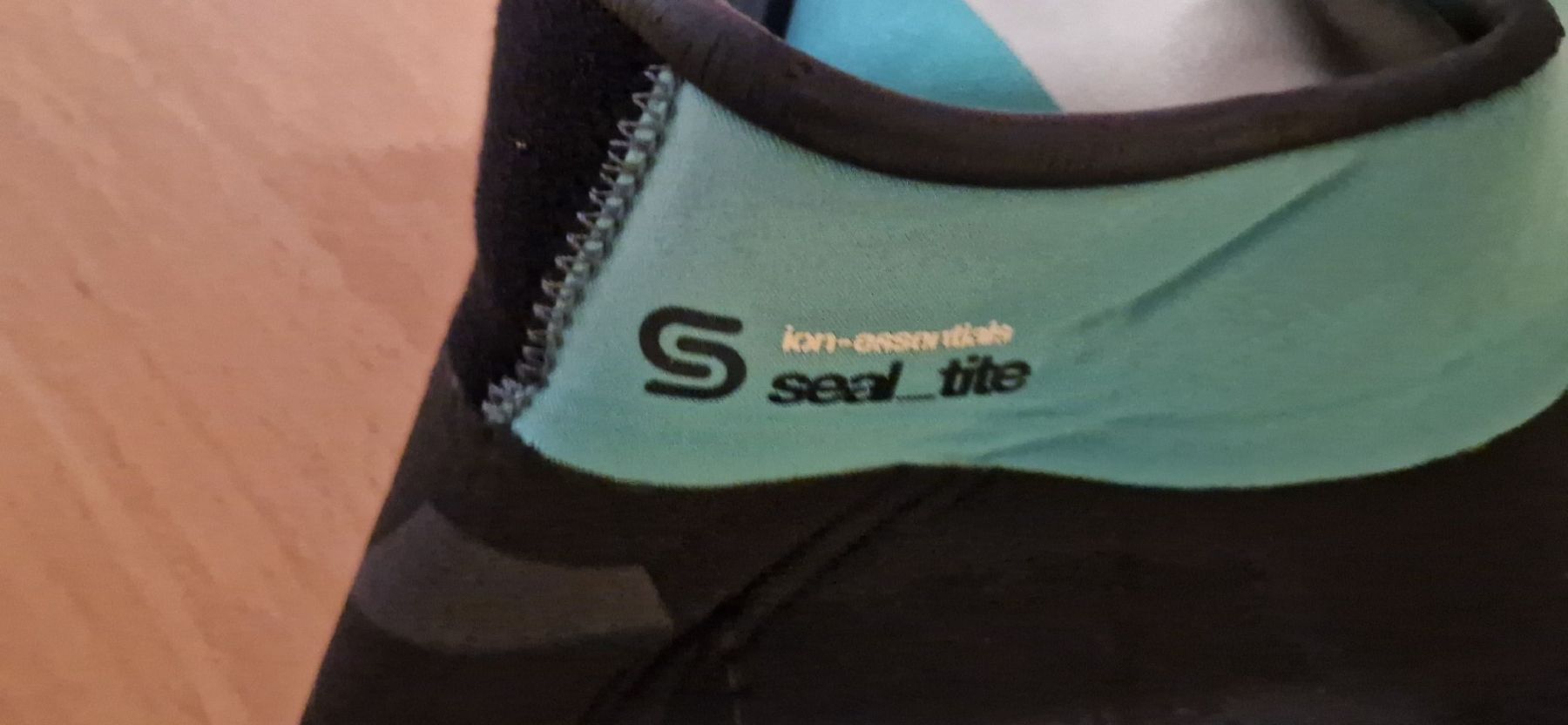 Surfboards & Schwimmbrette: ION Strike Wetsuit 5/4mm Langarm – Gebraucht aus Gasel von Waverider 3