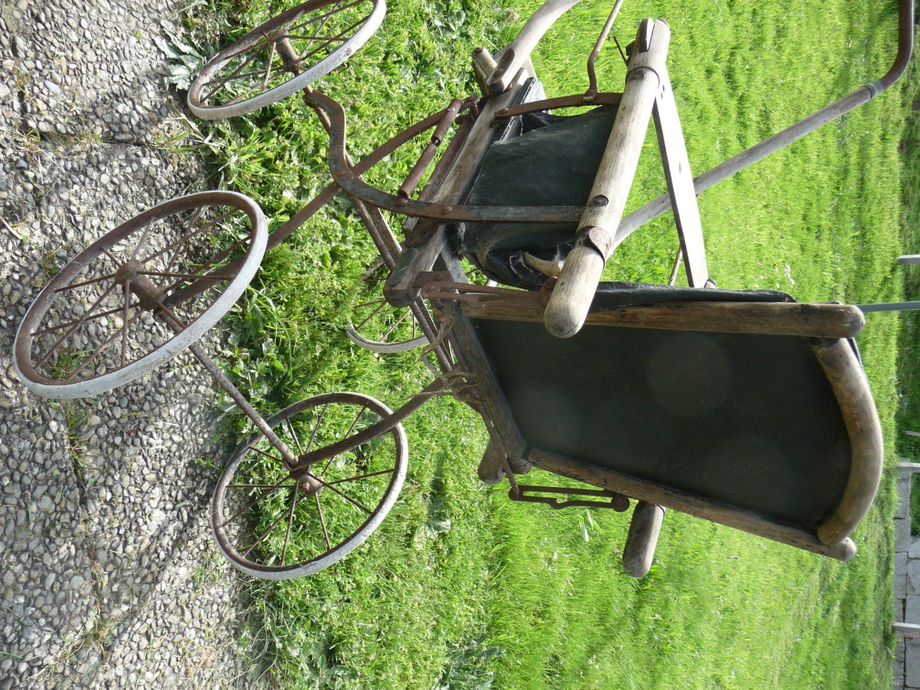 Carrozzine: Antiker Kinderwagen – Usato da Madiswil venduto da broenimann01 2
