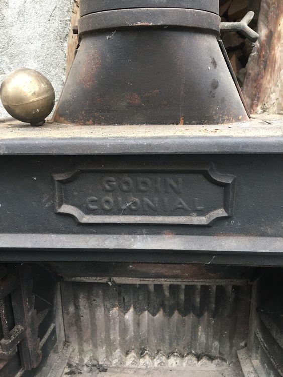 Poêle à bois Godin Colonial (Gebraucht) in Fully für CHF 300 nur — free download