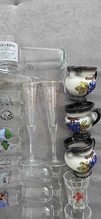 Verres: Diverse Gläser – D'occasion à Emmen par Pia6032 3