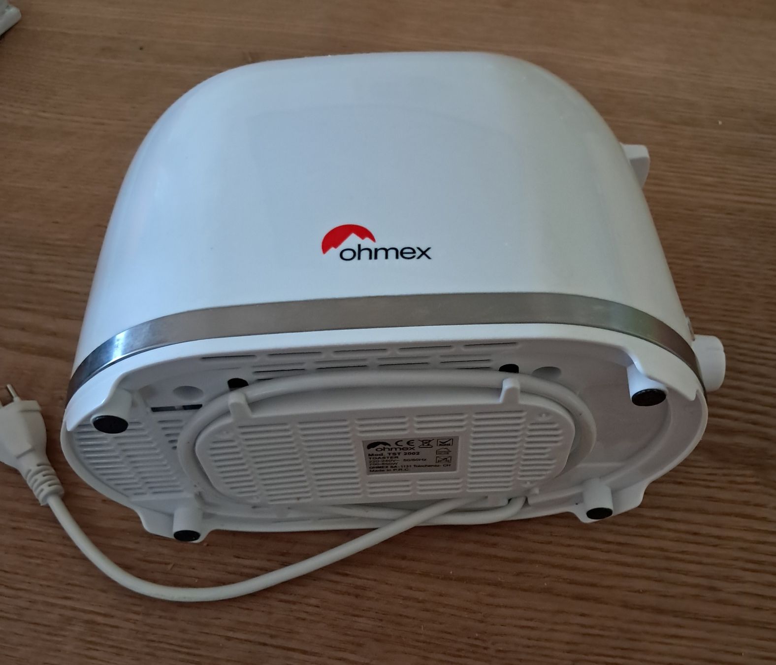 Ohmex Appareils de cuisine: Ohmex Toaster TST 2002 Weiss gebraucht – D'occasion à Adlikon b. Andelfingen par Kraemse 4